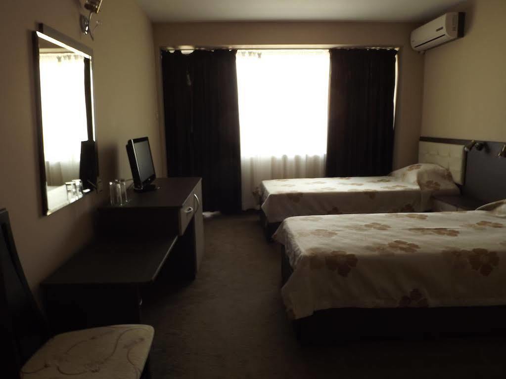 Hotel Bulgaria 페트리치 외부 사진